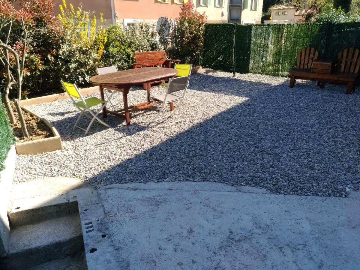 Lerocher83 Villa Figanieres Luaran gambar